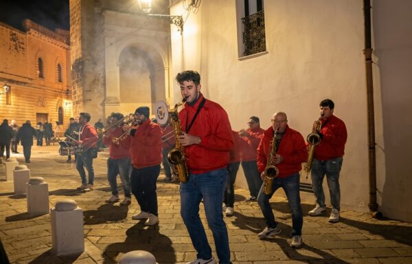 Salento Street Band: L’Energia che Accende l’evento